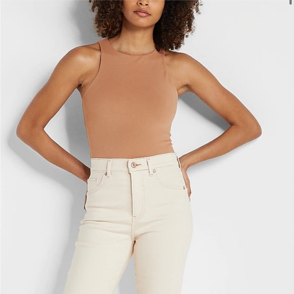 Express Body Contour High Neck Tank - Picture 2 of 7